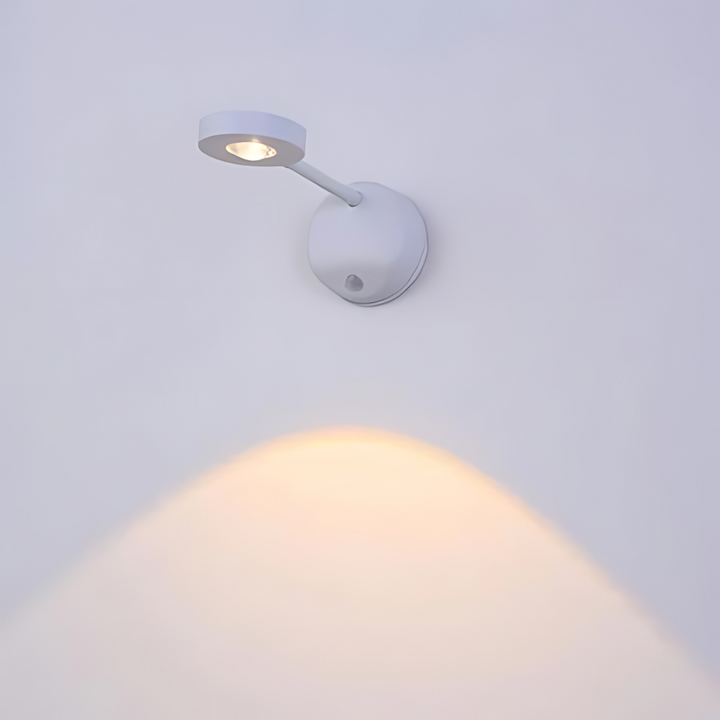 Lisslune | Spark360 – Wireless LED Spotlight with Motion Sensor and 360° Adjustable Mount