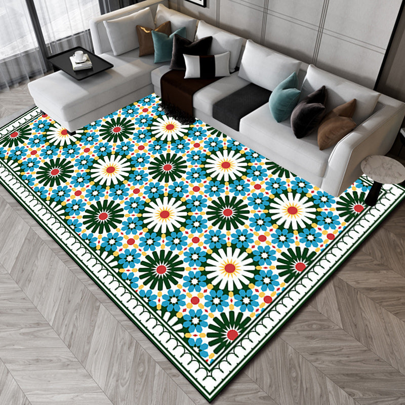 Lisslune | Persian Moroccan rug in green geometric floral design rug made of Polyester pet-friendly rug for home decor