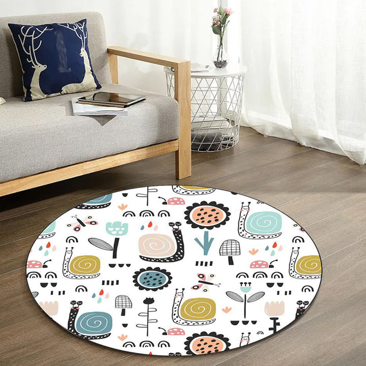 Lisslune | Unique Children's Carpet in White Animal Snail Butterfly Flower Pattern Carpet Polyester Non-Slip Rug for Children's Room