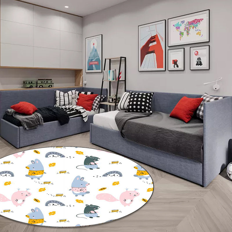 Lisslune | Children's bedroom rug in white animal rabbit hedgehog leaf print rug polyester machine washable pet-friendly area rug