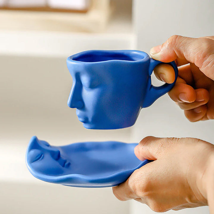 Lisslune | Kyssnades Face ceramic coffee mug