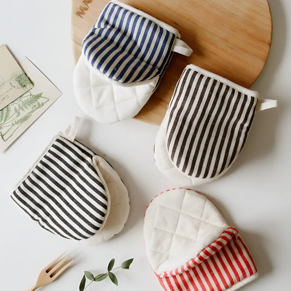 Lisslune | Striped Heat-Resistant Kitchen Mitts