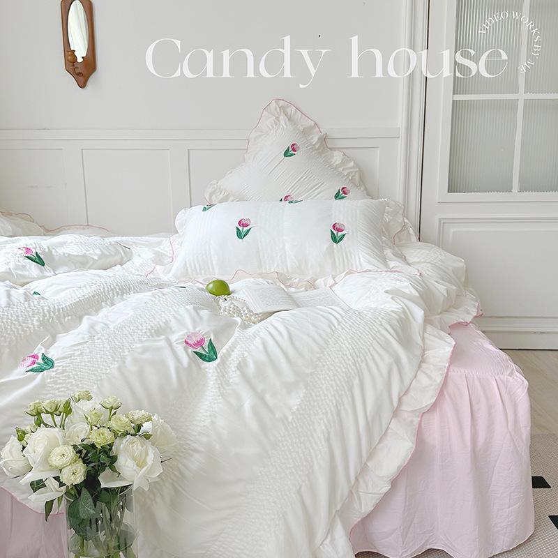 Rynx Coquette Room Tulip Ruffle Bedding Set