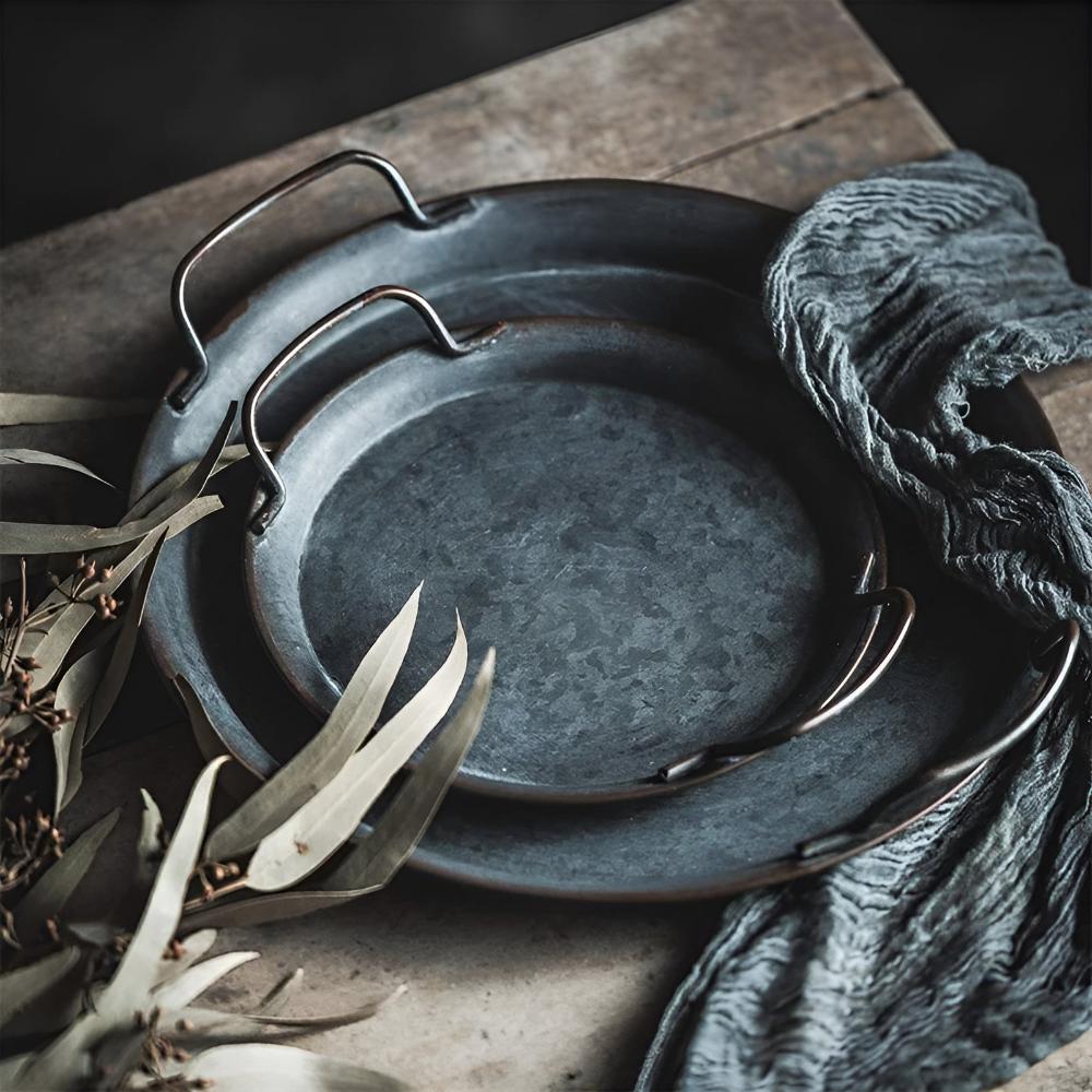 Lisslune | Retro Round Metal Dinner Serving Trays