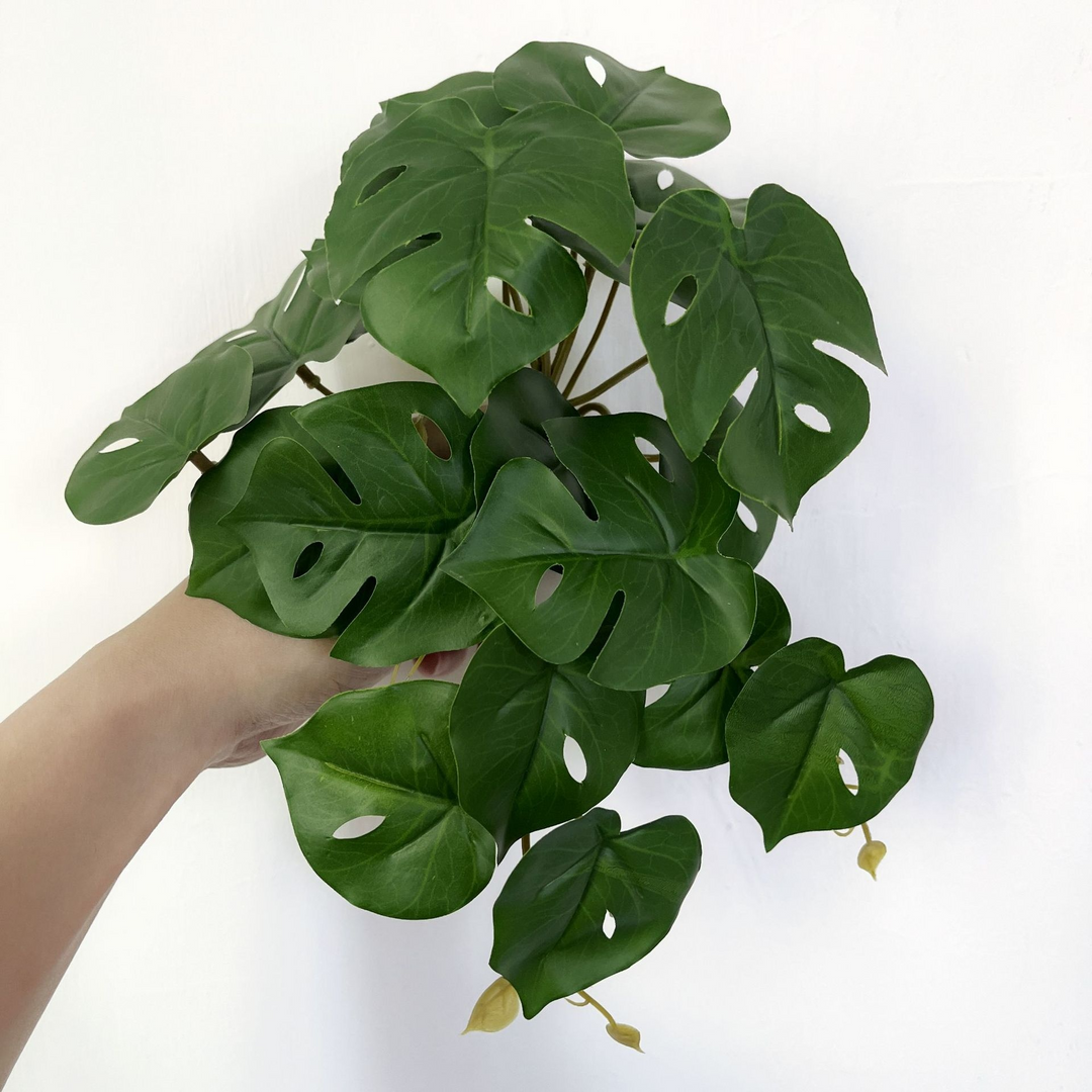 Lisslune | Artificial Hanging Plant for Natural Decoration in Indoor and Outdoor Areas