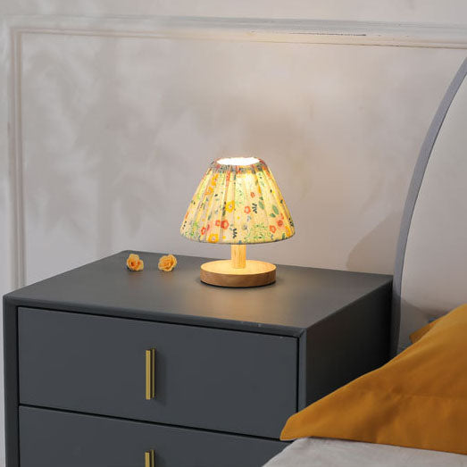 Lisslune | Modern Minimalist Creative Iron Flower Shape 1-Lamp Table Lamp