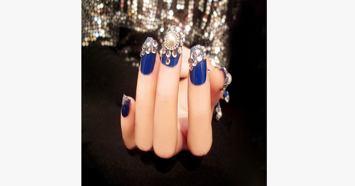 Lisslune | Admiral Pearl Nails