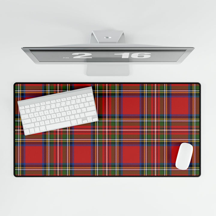 Lisslune | Impressive Scottish tartan pattern desk pad for stylish organization