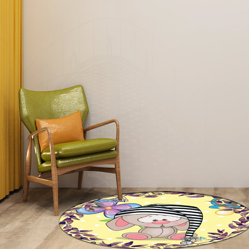 Lisslune | Beautiful cartoon mouse pattern carpet with flower and leaf pattern Yellow children's carpet Polyester Washable Non-slip area rug for the children's room