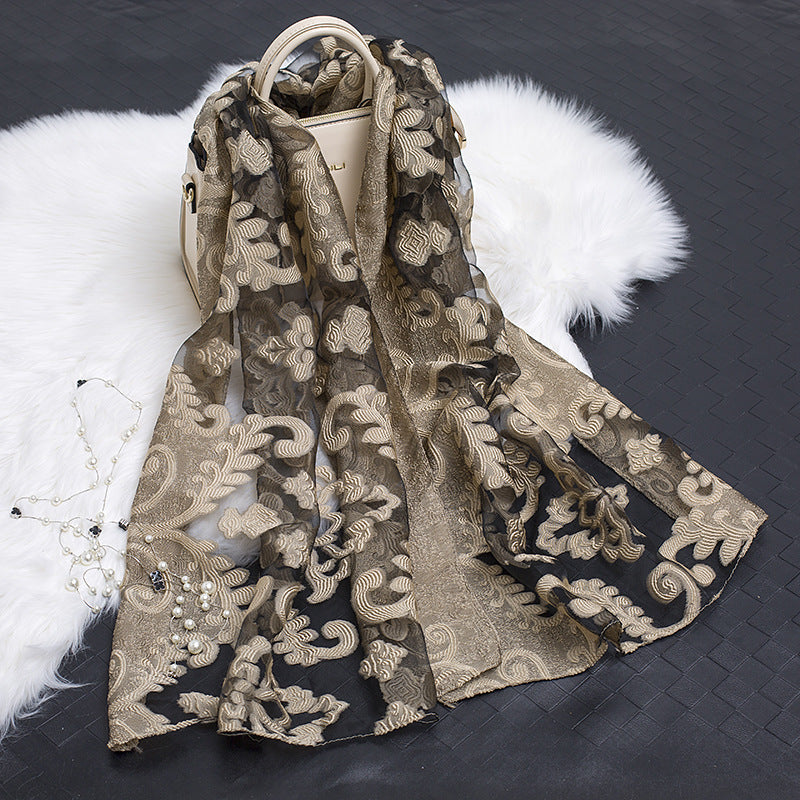 Lisslune | Silk scarf with cut flowers hollow motif
