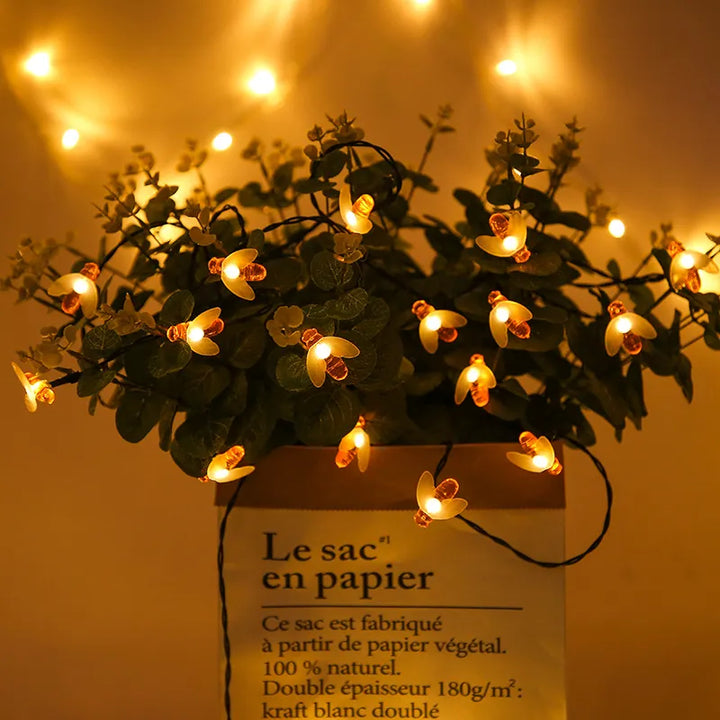 Lisslune | Solar String Lights Bee – LED Decorative Lights for Garden & Terrace, Outdoor Lighting with Bee Design