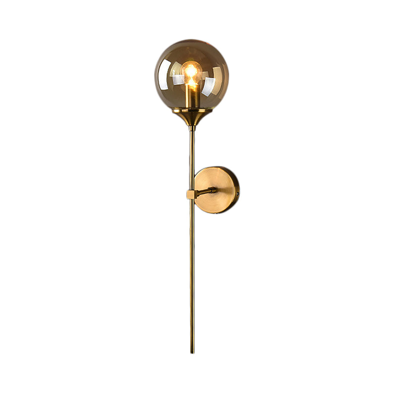 Skørter | Modern Globe Shade Wall Light Single Lamp Clear/Grey/Amber Glass Wall Light in Brass for Bedroom