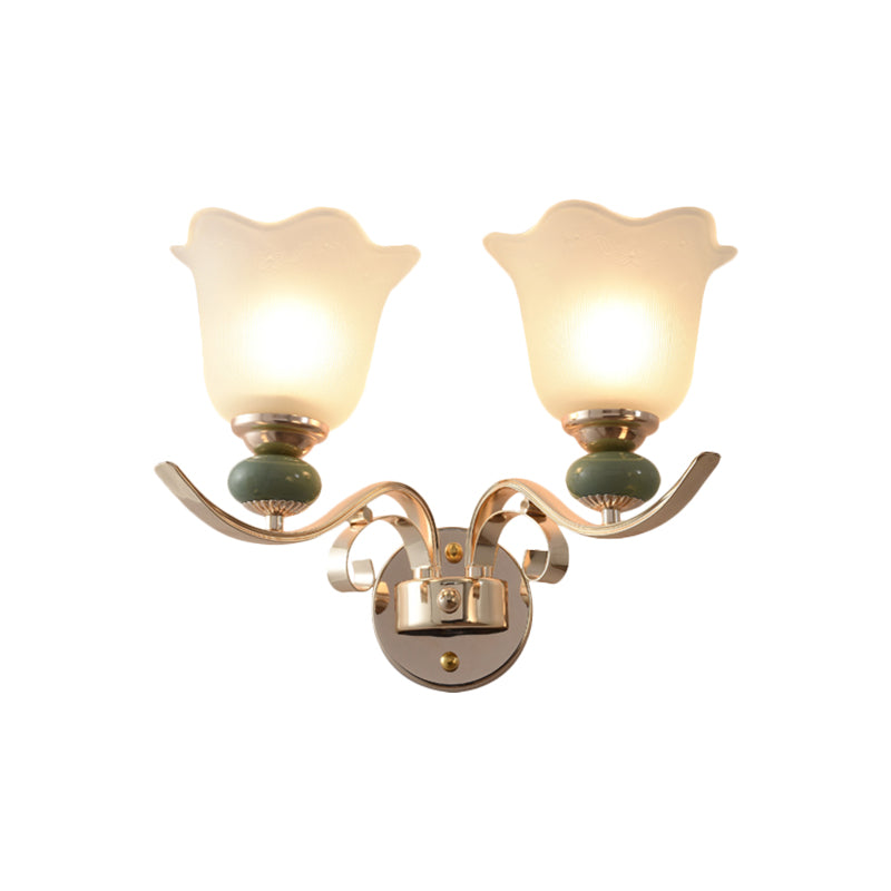 Skørter | Floral Wall Lamp for the Bedroom Retro Style Milk Glass 1/2-Light Gold Wall Sconce with Scroll Arm