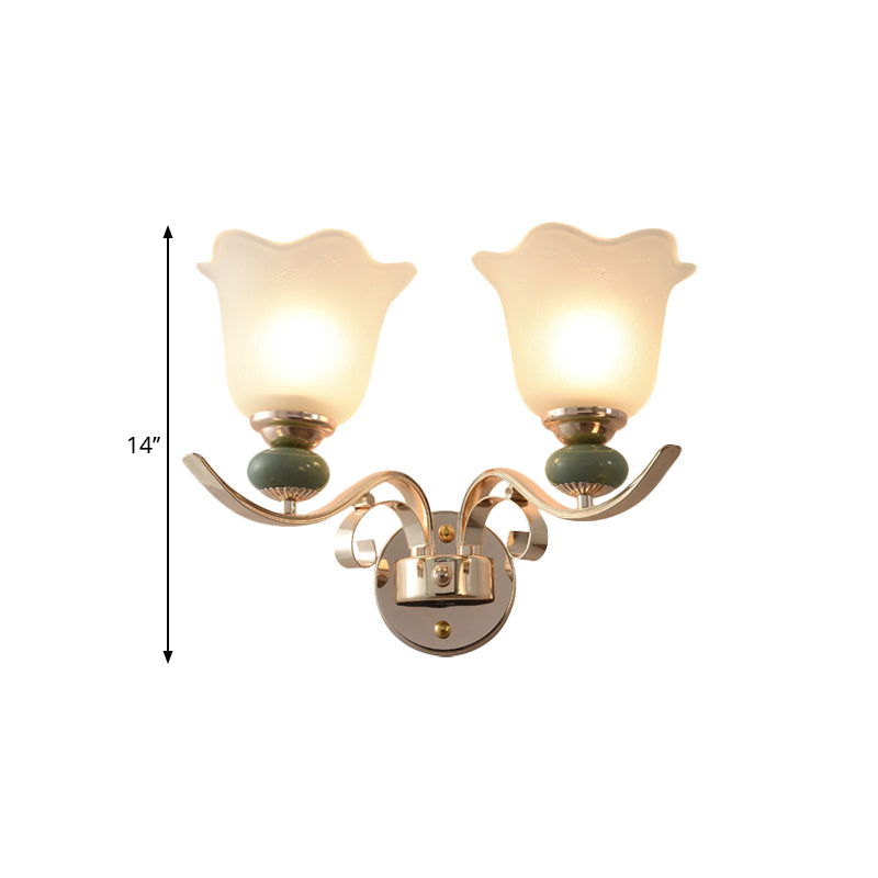 Skørter | Floral Wall Lamp for the Bedroom Retro Style Milk Glass 1/2-Light Gold Wall Sconce with Scroll Arm