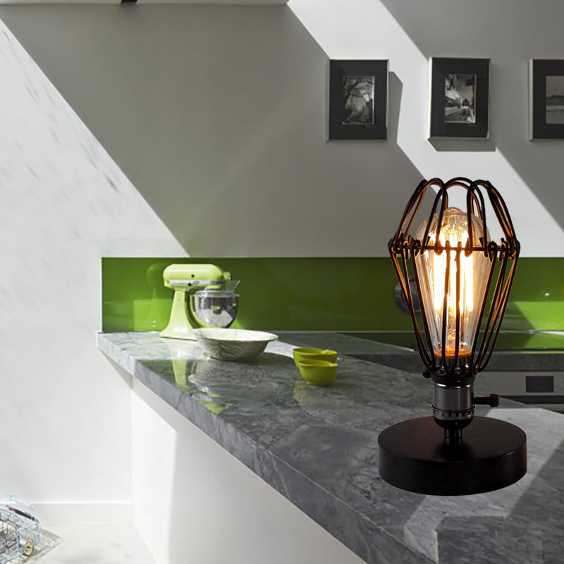 Lisslune | Noctiron – Industrial Table Lamp with Crown Leaf Frame
