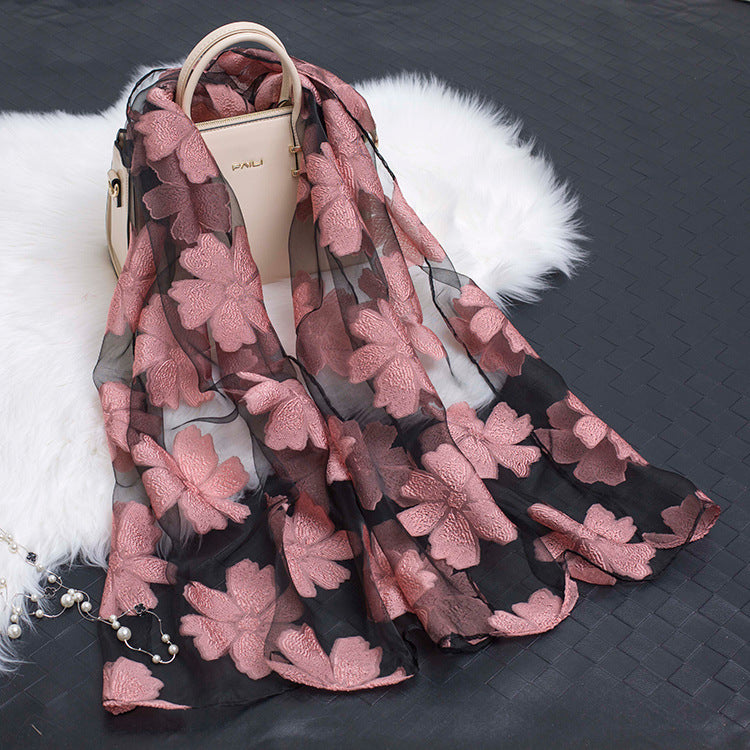 Lisslune | Silk scarf with cut flowers hollow motif