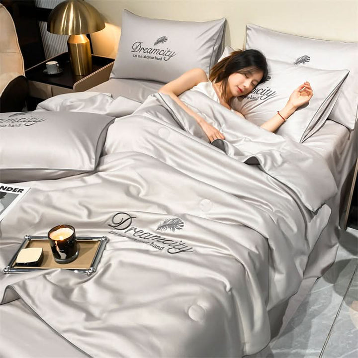 Lisslune | KühlTraum Cooling Ice-Silk Duvet for Hot Nights