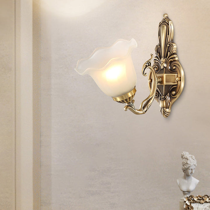 Skørter | Bloom Shape Nightstand Wall Light Retro Style Matte Glass Single Light Antique Brass Wall Lamp Lighting