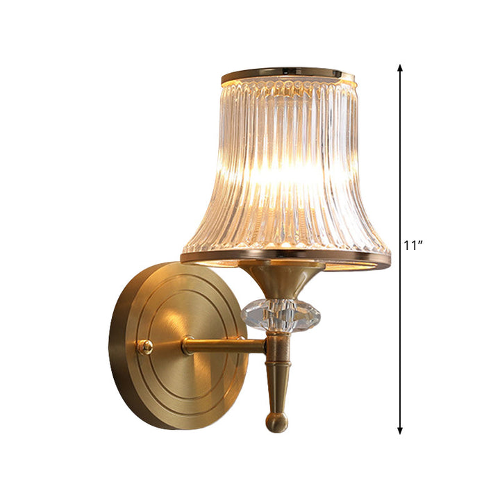 Skørter | Conic Clear Ribbed Glass Wall Lamp Classic 1/2-Ball Living Room Wall Light in Brass with Crystal Accent