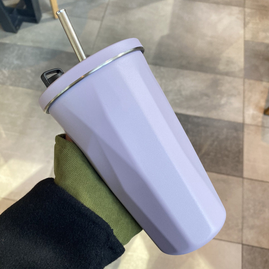 Lisslune | Cup with collapsible straw