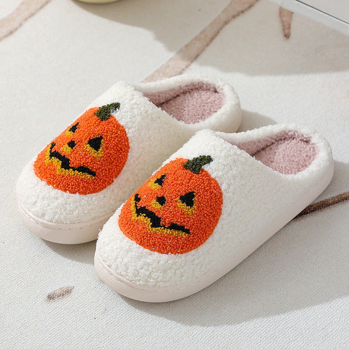 Lisslune | Cozy Fall Spooky Slippers