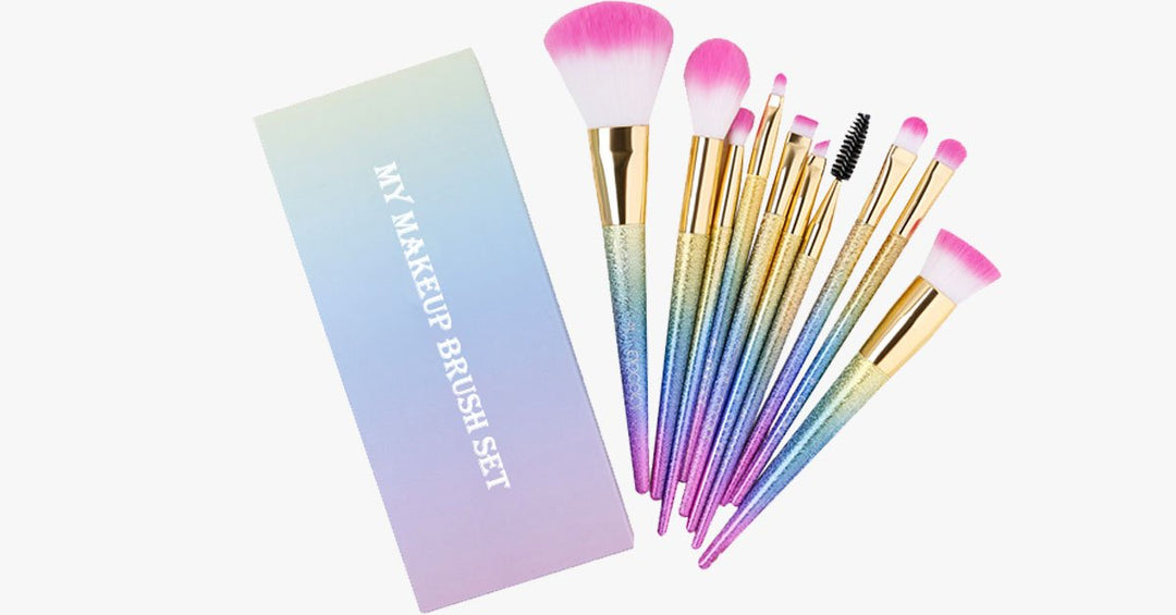 Lisslune | Set of 10 glittering makeup brushes - Ready to give you any look you desire!
