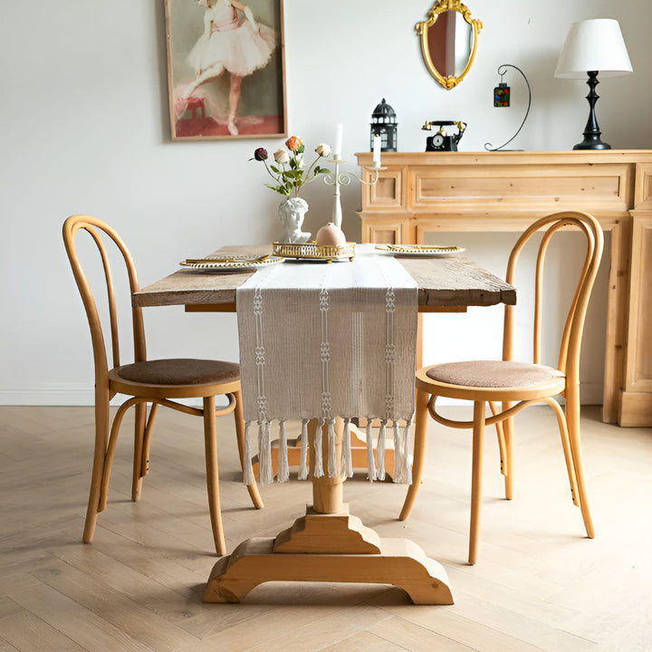 Lisslune | Tassel Whisper Table Runner