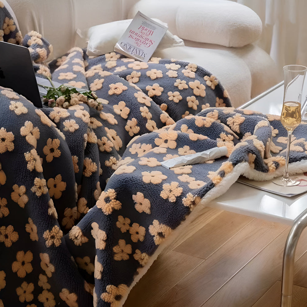 Lisslune | Nature's Wildflower Bliss Blanket