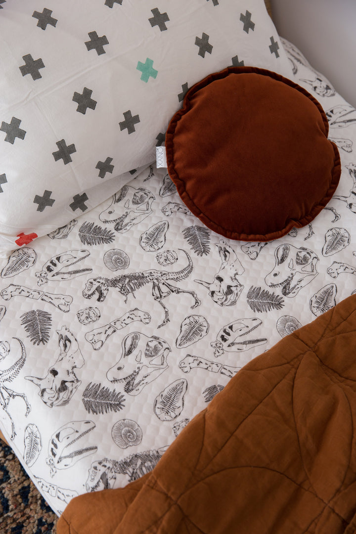 Lisslune | Jurassic - Bedwetting mat