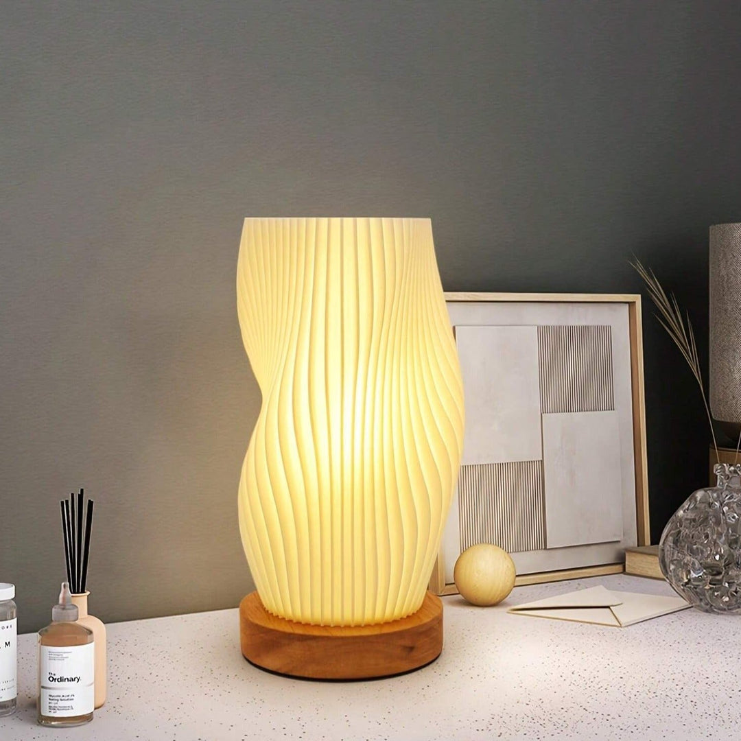 Lisslune | Serena Wavecrest Lamp