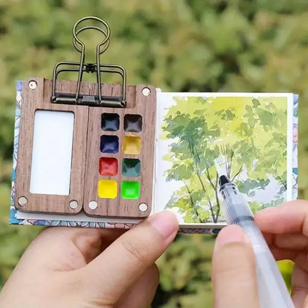 Lisslune | Mobile Watercolor Paint Box Set with 24 Colors