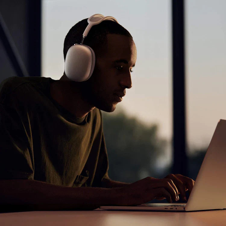 Lisslune | PRO Wireless Headphones | Crystal Clear Sound, Ultimate Comfort & Up to 40 Hours Battery Life for Home and On the Go
