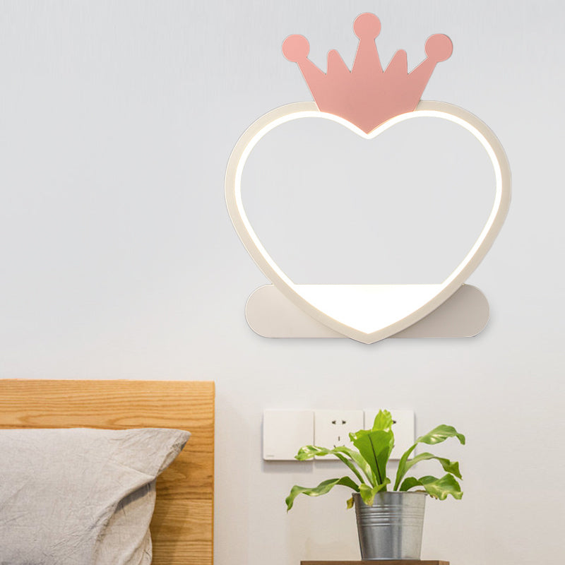 Skørter | Cartoon Heart Wall sconces Lighting Acrylic LED Children's Room Wall Mount Lamp with Gold/Pink Crown Design