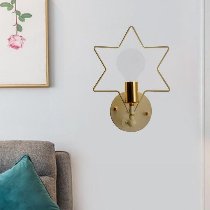 Skørter | Metal Star/Flower/Loving Heart Wall Lamp Simple Style 1 Light Wall Lighting in White for Study Room
