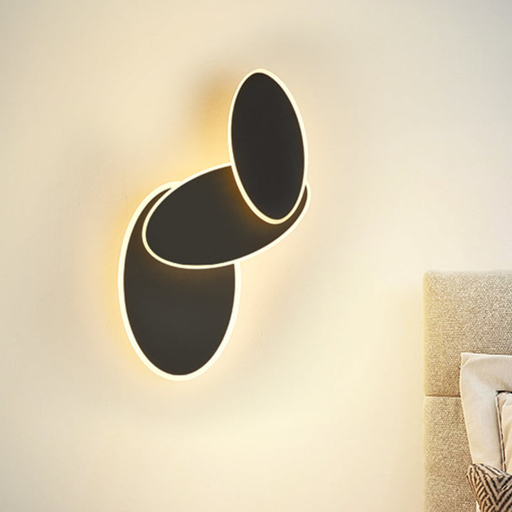 Lisslune | Black/White Round Rotatable Wall Mount Lighting Modernist LED Acrylic Wall Light Fixture in Warm/White Light