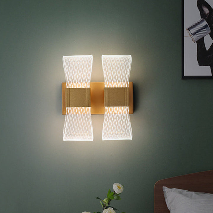 Lisslune | Bow-like acrylic LED wall light Nordic 1/2 bulbs Gold wall light lighting in warm/white light