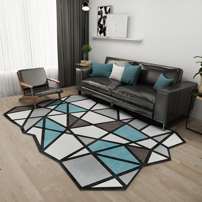 Lisslune | Novelty Living Room Irregular Rug in Black and White Geometric Fan Design Rug Polyester Pet-Friendly Area Rug