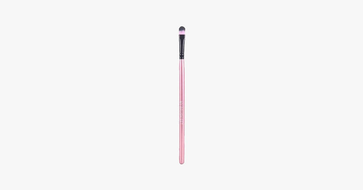 Lisslune | Professional Fluff Brush – Blend Your Eyeshadow for a Uniform Look
