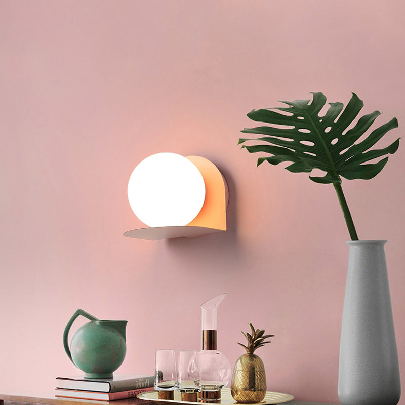 Skørter | White Globe Wall Light Nordic Style Matte Glass Wall Light for the Office Children's Room