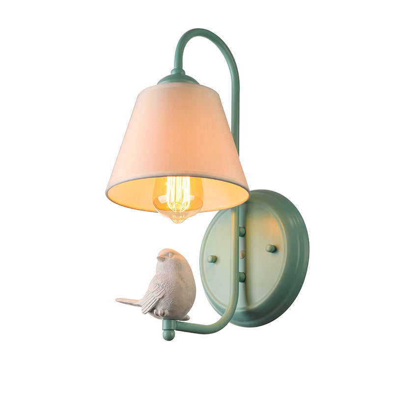 Skørter | Tapered Shade Wall Lamp with Pigeon Deco 1 Main Material Modern Style Wall Lamp