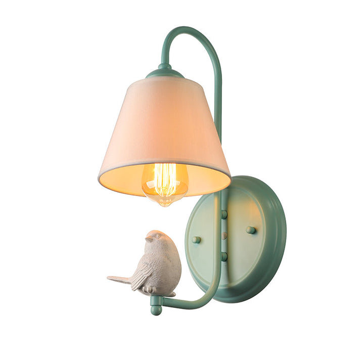 Skørter | Tapered Shade Wall Lamp with Pigeon Deco 1 Main Material Modern Style Wall Lamp