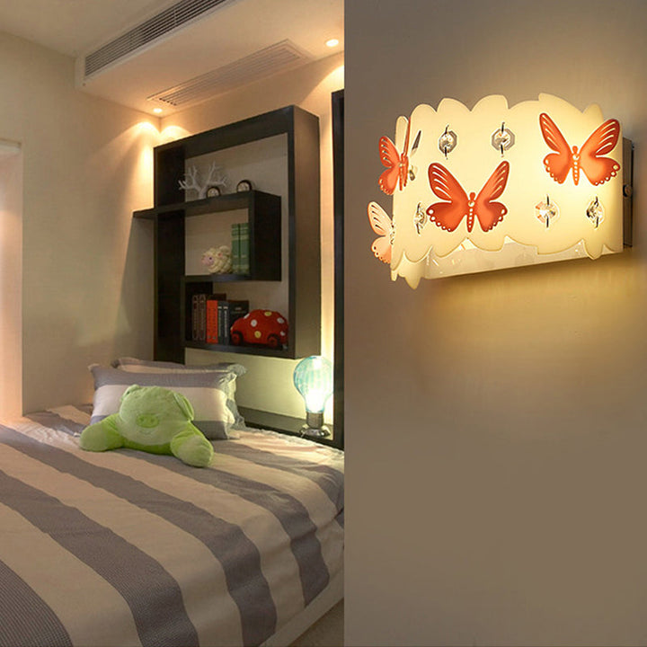 Skørter | Girls Bedroom Wall Light with Etched Pink Butterfly Metal Romantic White Wall Light