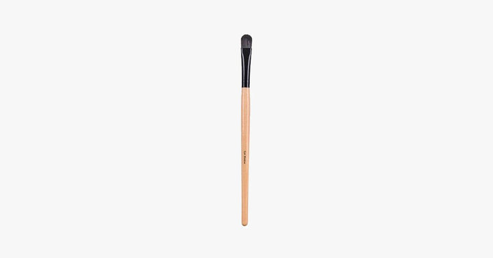 Lisslune | Professional Fluff Brush – Blend Your Eyeshadow for a Uniform Look