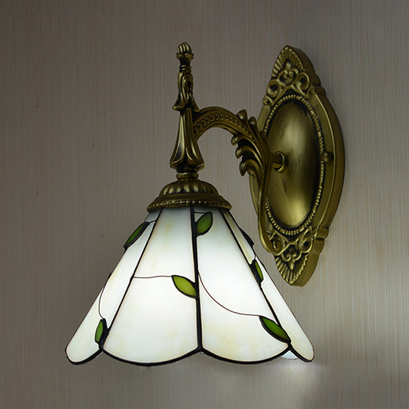 Lisslune | Stained glass leaf wall-mounted light lodge loft 1 light wall lighting in white for bedroom