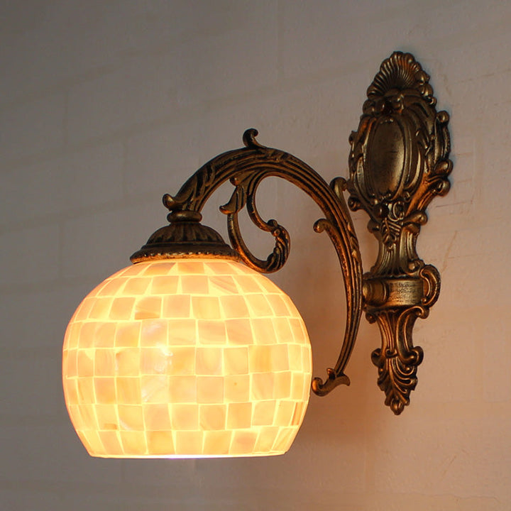 Lisslune | 1 Light Wall Light with Beige/White-Grey/Yellow-Blue Shade Tiffany Mosaic Shell Wall Light made of Brass for the Bedroom
