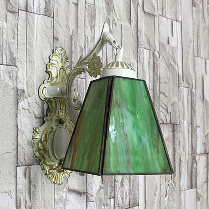 Lisslune | Geometric Wall Lamp Tiffany Style Stained Glass 1 Light Wall Lamp Fixture with Leaf Pendant in Amber/Green/Clear