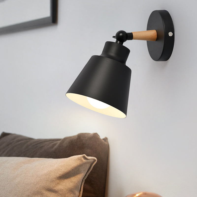 Skørter | Rotatable Dining Room Bucket Wall Lamp Metal One Light Modern Style Wall Sconce