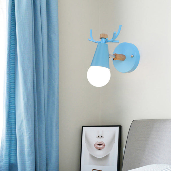Skørter | Nordic Ice Cone Wall Lamp with Deer Antlers Metal 1 Head Sconce Lamp for Dining Room