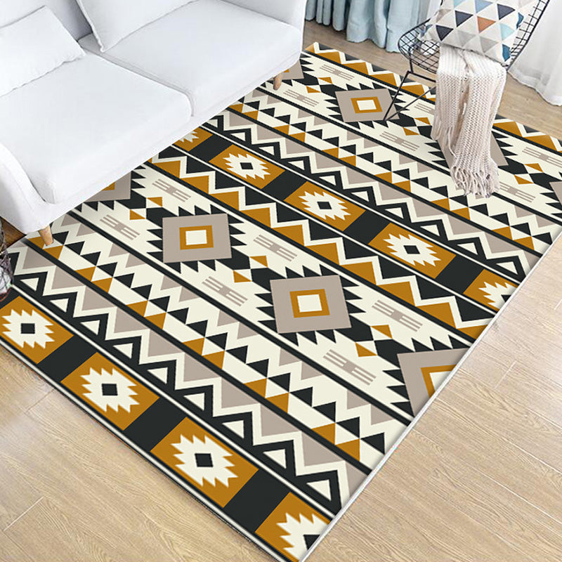 Lisslune | Stamm Geometric Pattern Carpet Brown and Green Polyester Carpet Washable Pet Friendly Non-Slip Carpet for Living Room