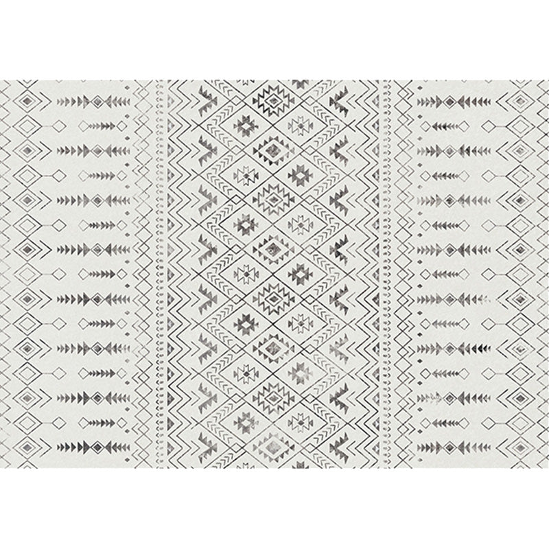 Lisslune | White and black bohemian carpet Polyester striped pattern carpet pet-friendly washable non-slip backing carpet for decoration